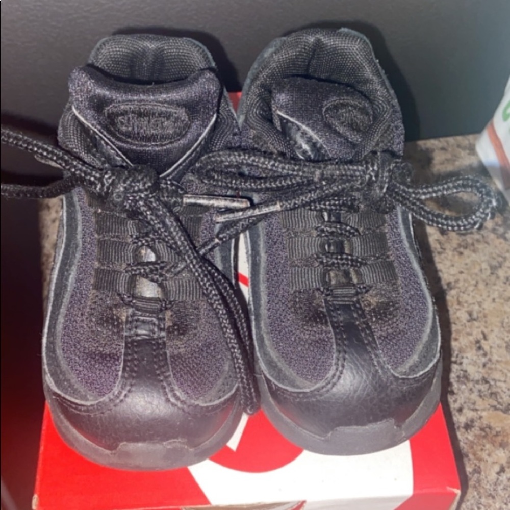 Black Nike Little (Air) Max 95